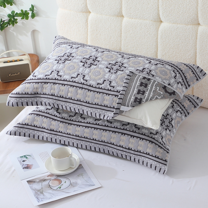 91家纺网 家纺一手货源 找家纺 娇兰毛巾 2026新款安心棉长效抗菌全棉a类加厚加双绑带防滑枕巾 水墨菱歌