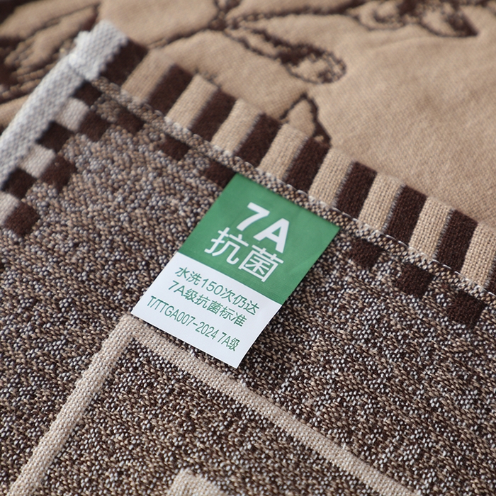 91家纺网 家纺一手货源 找家纺 娇兰毛巾 2026新款安心棉长效抗菌全棉a类加厚加双绑带防滑枕巾 花影觅踪