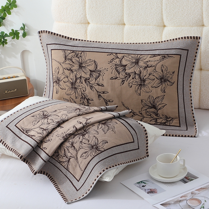 91家纺网 家纺一手货源 找家纺 娇兰毛巾 2026新款安心棉长效抗菌全棉a类加厚加双绑带防滑枕巾 花影觅踪