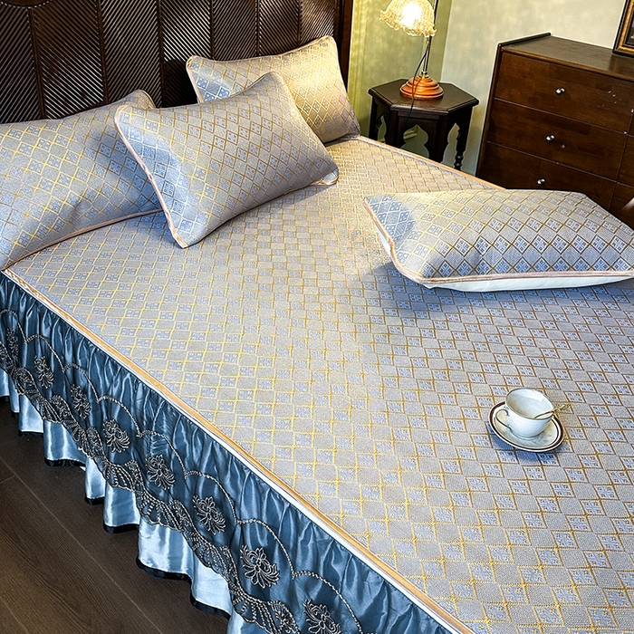 91家纺网 家纺一手货源 找家纺 网红馆（ck家纺） 2026新款可脱卸床裙款冰藤席凉席席子-雅韵 雅韵-蓝小格