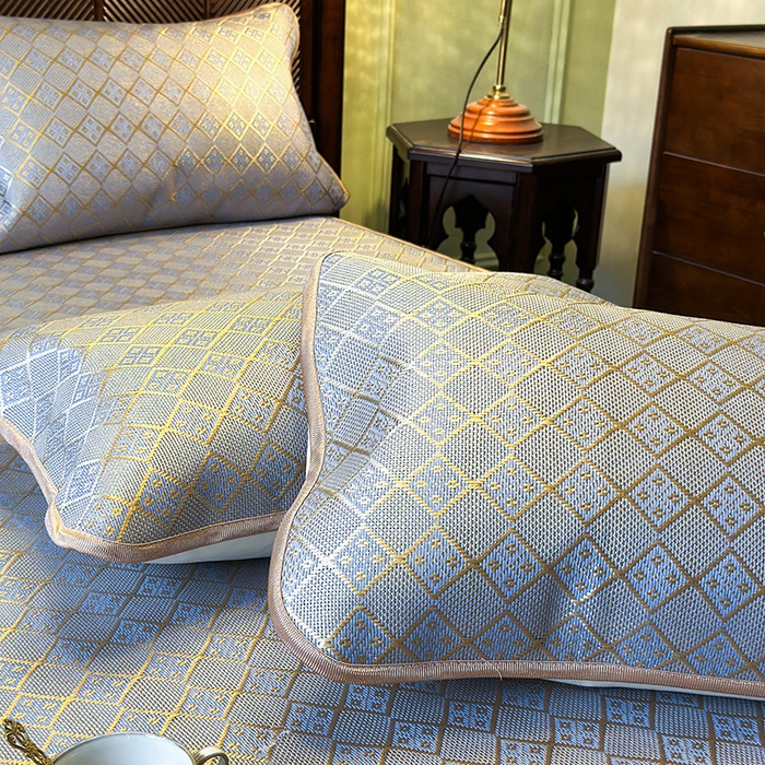 91家纺网 家纺一手货源 找家纺 网红馆（ck家纺） 2026新款可脱卸床裙款冰藤席凉席席子-雅韵 雅韵-蓝小格