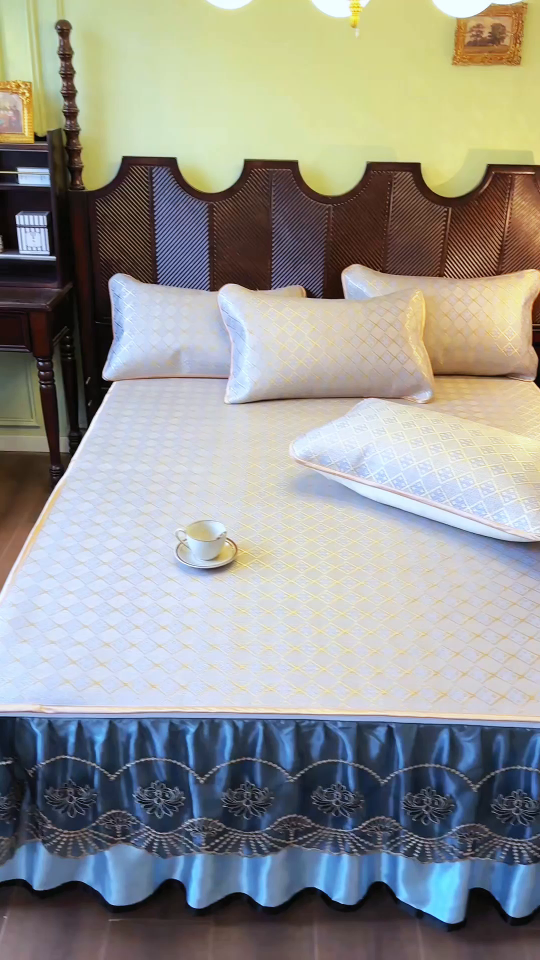 91家纺网 家纺一手货源 找家纺 网红馆（ck家纺） 2026新款可脱卸床裙款冰藤席凉席席子-雅韵 雅韵-蓝小格