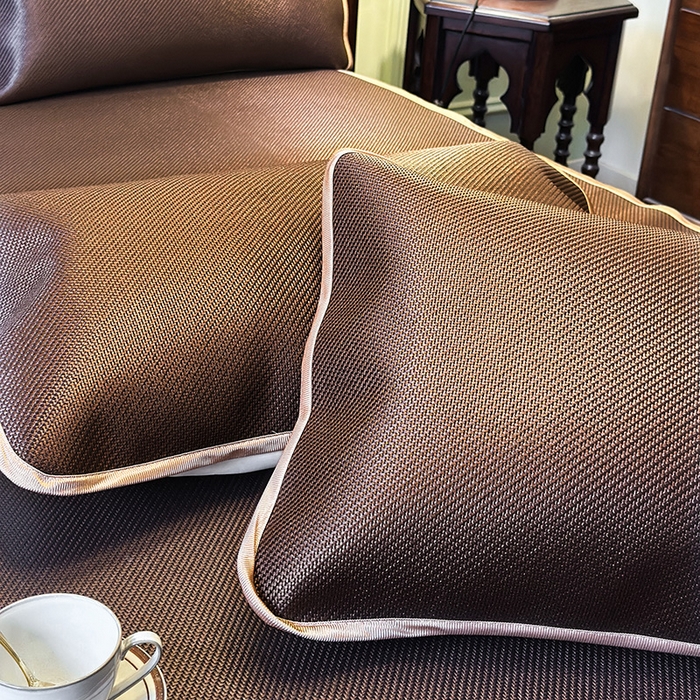 91家纺网 家纺一手货源 找家纺 网红馆（ck家纺） 2026新款可脱卸床裙款冰藤席凉席席子-雅韵 雅韵-深咖