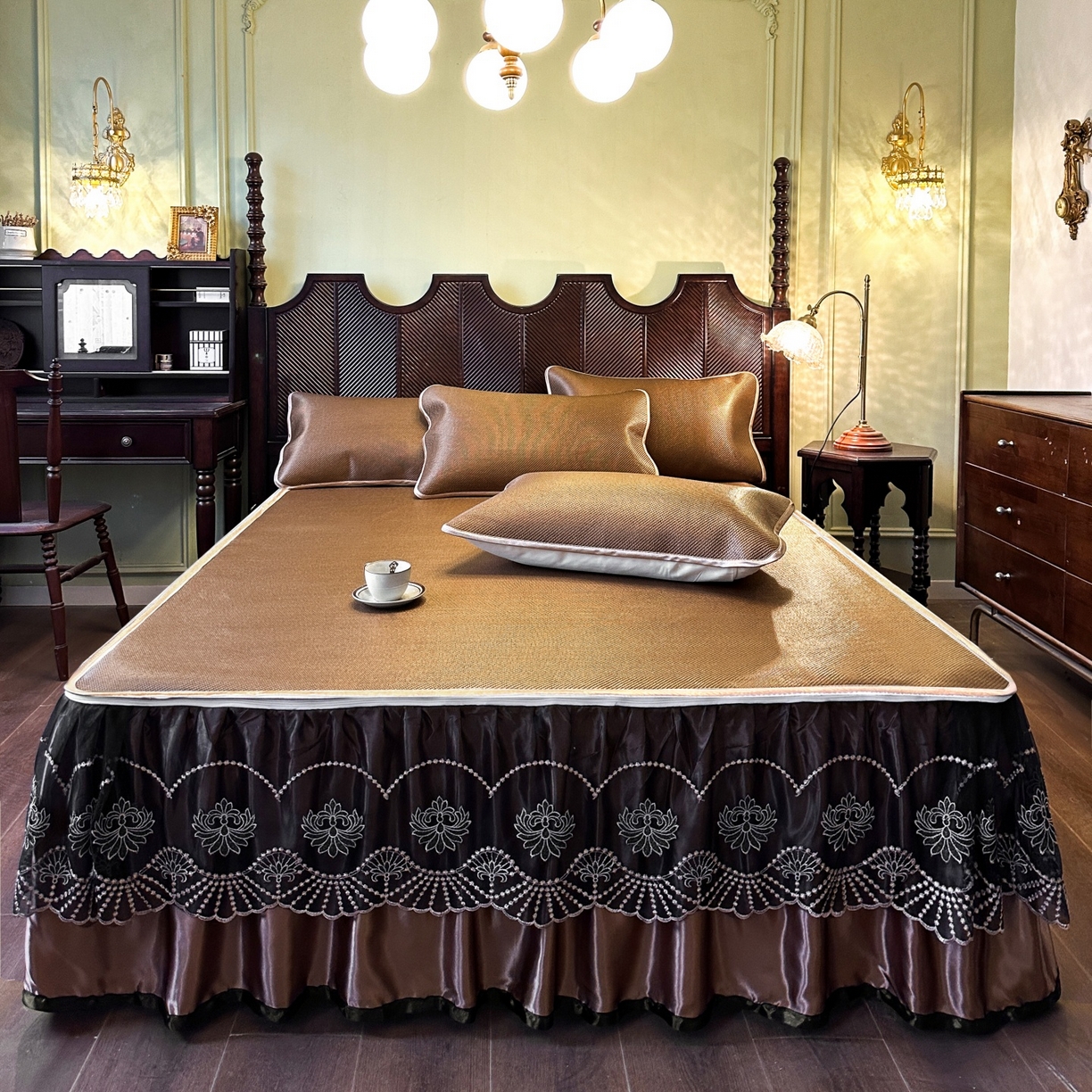 91家纺网 家纺一手货源 找家纺 网红馆（ck家纺） 2026新款可脱卸床裙款冰藤席凉席席子-雅韵 雅韵-棕色