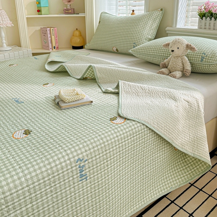 91家纺网 家纺一手货源 找家纺 （总）文黛家居 2026新款全棉夹棉印花床盖三件套