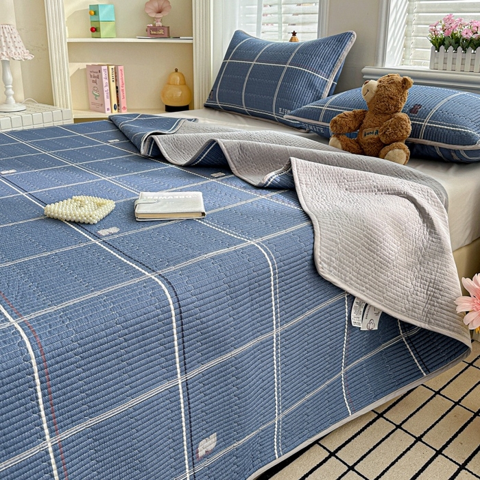 91家纺网 家纺一手货源 找家纺 文黛家居 2026新款全棉夹棉印花床盖三件套 格韵