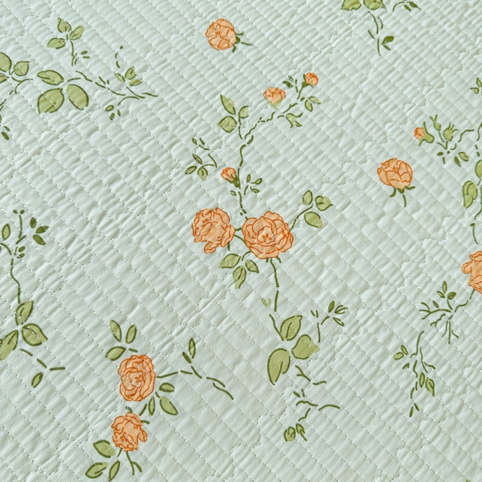 91家纺网 家纺一手货源 找家纺 文黛家居 2026新款全棉夹棉印花床盖三件套 花想容