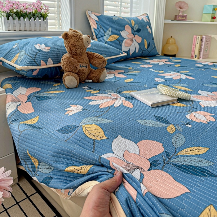 91家纺网 家纺一手货源 找家纺 文黛家居 2026新款全棉夹棉印花床盖三件套 流莹