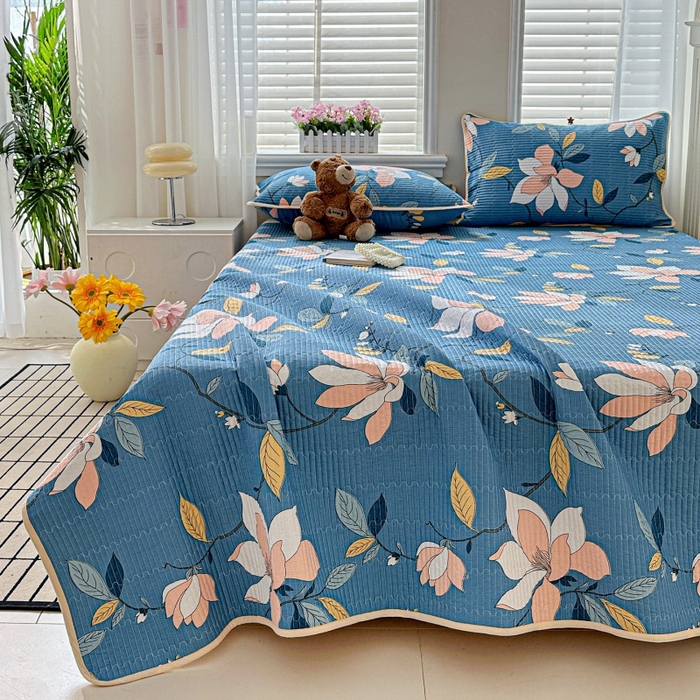 91家纺网 家纺一手货源 找家纺 文黛家居 2026新款全棉夹棉印花床盖三件套 流莹