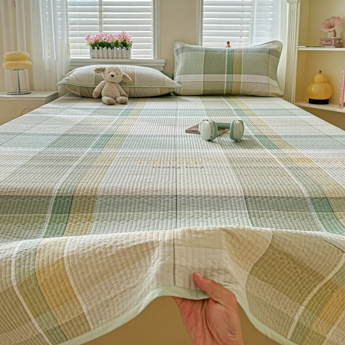 91家纺网 家纺一手货源 找家纺 文黛家居 2026新款全棉夹棉印花床盖三件套 素格