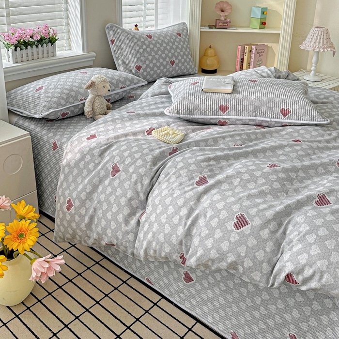 91家纺网 家纺一手货源 找家纺 文黛家居 2026新款全棉夹棉印花床盖四件套【支持定做】 爱心日记