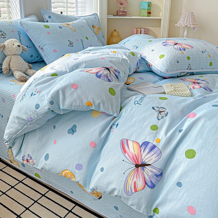 91家纺网 家纺一手货源 找家纺 文黛家居 2026新款全棉夹棉印花床盖四件套【支持定做】 蝶舞-蓝