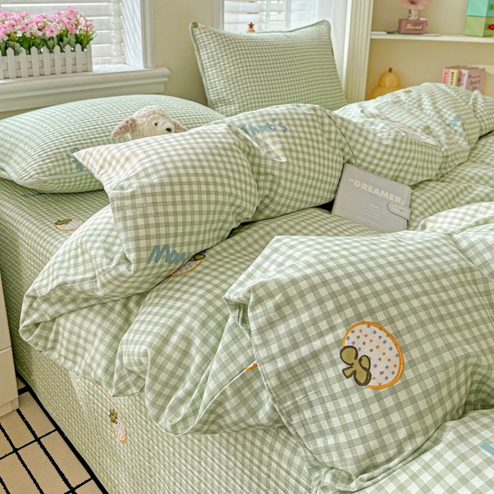 91家纺网 家纺一手货源 找家纺 文黛家居 2026新款全棉夹棉印花床盖四件套【支持定做】 格纹水果