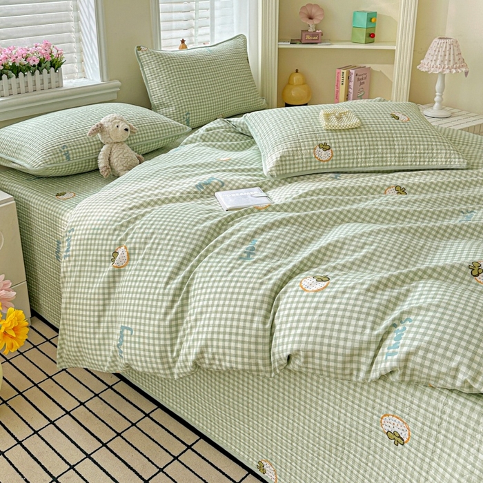 91家纺网 家纺一手货源 找家纺 文黛家居 2026新款全棉夹棉印花床盖四件套【支持定做】 格纹水果