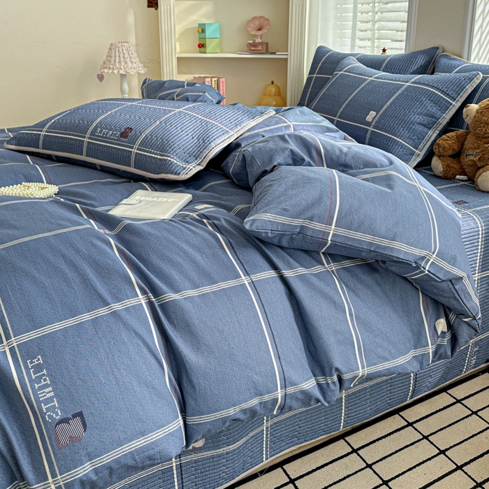 91家纺网 家纺一手货源 找家纺 文黛家居 2026新款全棉夹棉印花床盖四件套【支持定做】 格韵