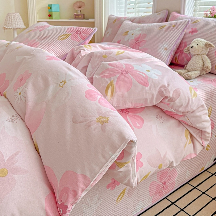 91家纺网 家纺一手货源 找家纺 文黛家居 2026新款全棉夹棉印花床盖四件套【支持定做】 花间舞