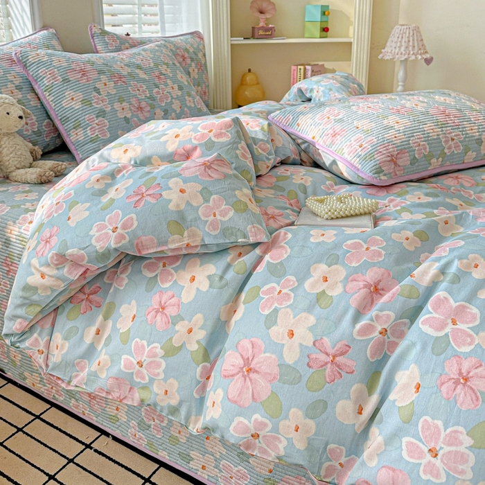 91家纺网 家纺一手货源 找家纺 文黛家居 2026新款全棉夹棉印花床盖四件套【支持定做】 花香四溢