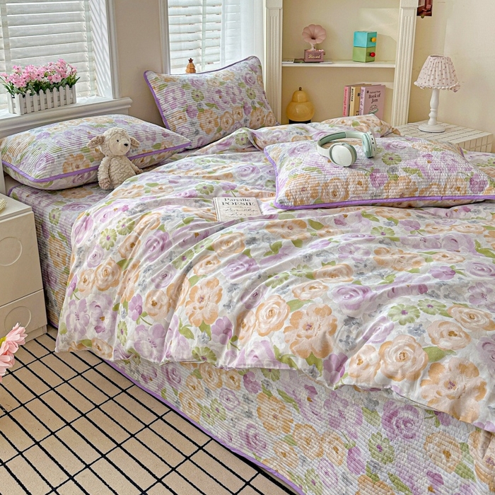 91家纺网 家纺一手货源 找家纺 文黛家居 2026新款全棉夹棉印花床盖四件套【支持定做】 佳人有约