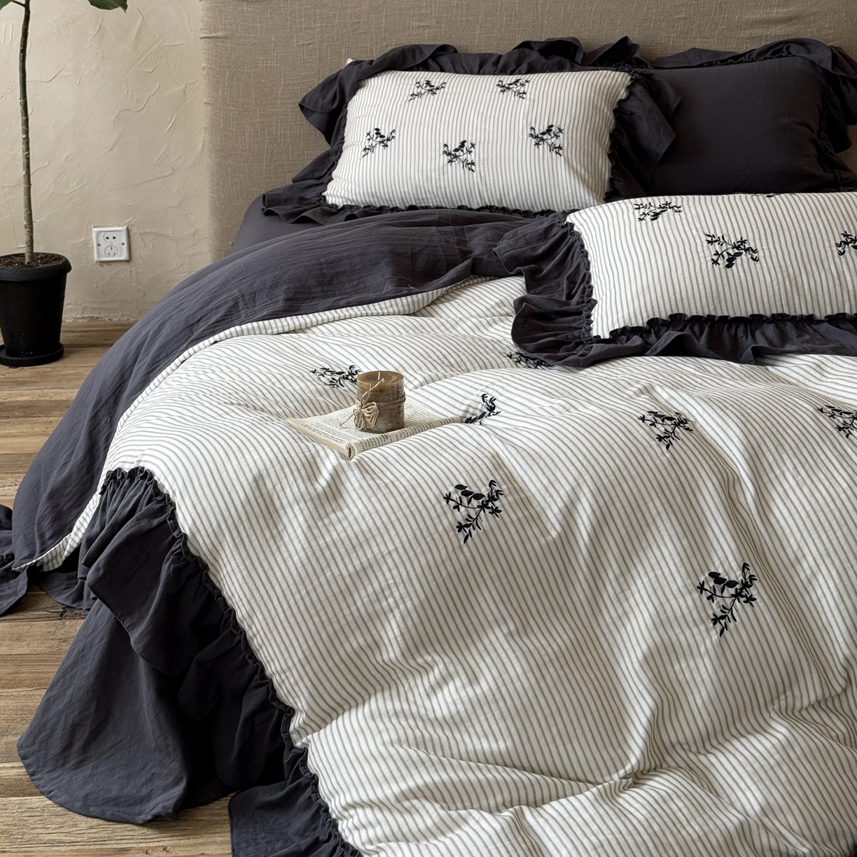 91家纺网 家纺一手货源 找家纺 （总）佳汐蓝家纺 2026新款双层皱皱纱四件套-小杏芙