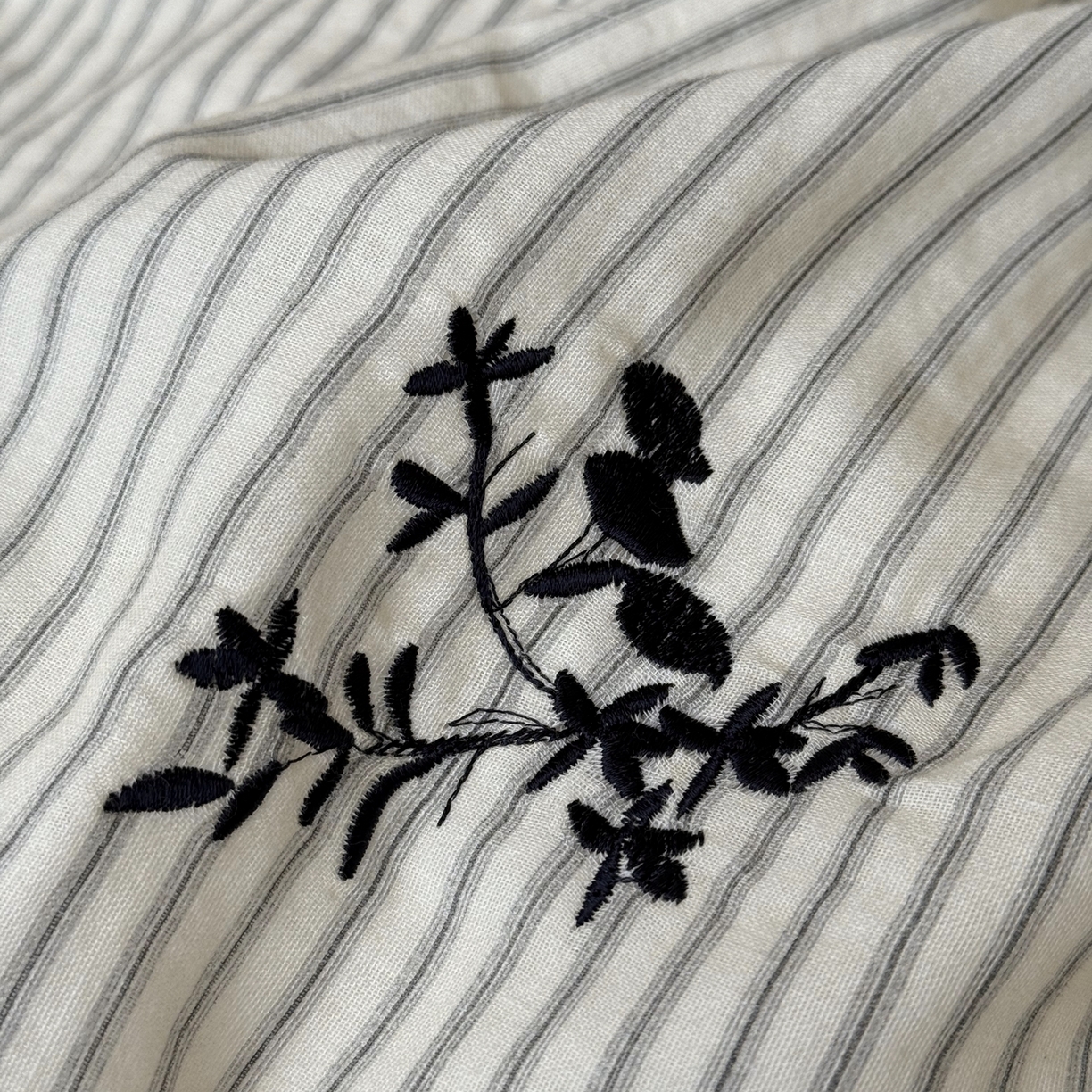 91家纺网 家纺一手货源 找家纺 （总）佳汐蓝家纺 2026新款双层皱皱纱四件套-小杏芙