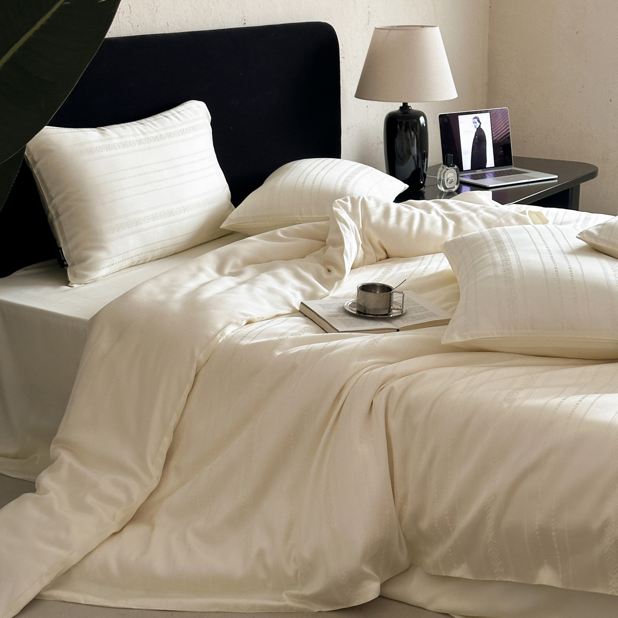 91家纺网 家纺一手货源 找家纺 （总）三味舒屋 2026新款60s天丝丝韵提花系列四件套