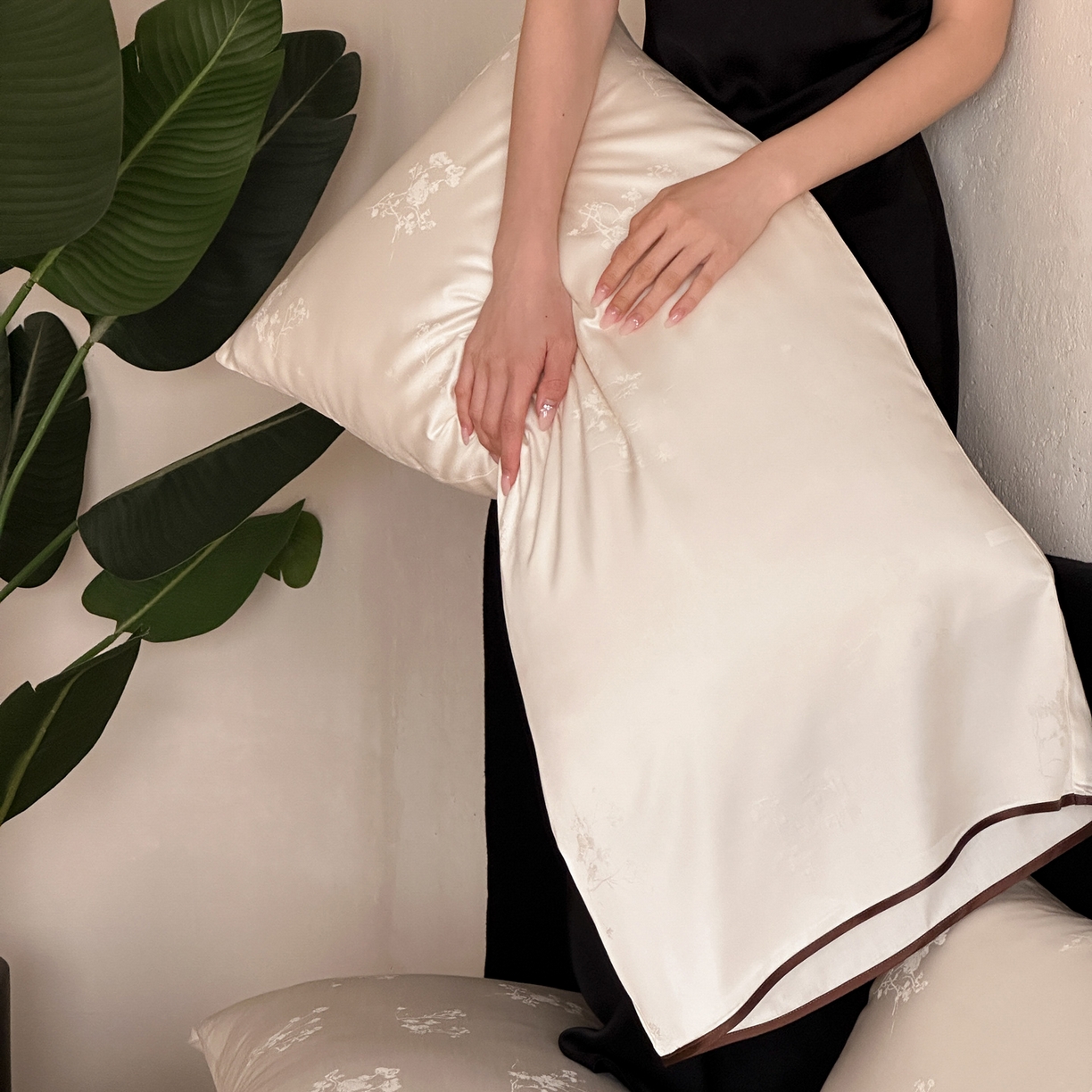 91家纺网 家纺一手货源 找家纺 （总）三味舒屋 2026新款60s天丝月云歌提花四件套