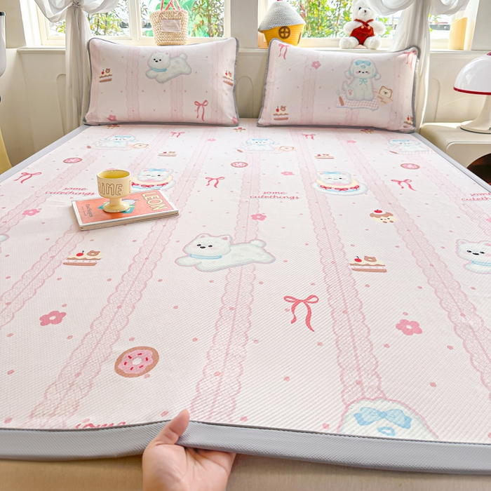 91家纺网 家纺一手货源 找家纺 优品惠 2026春夏新款冰豆豆印花凉席三件套 条纹小狗