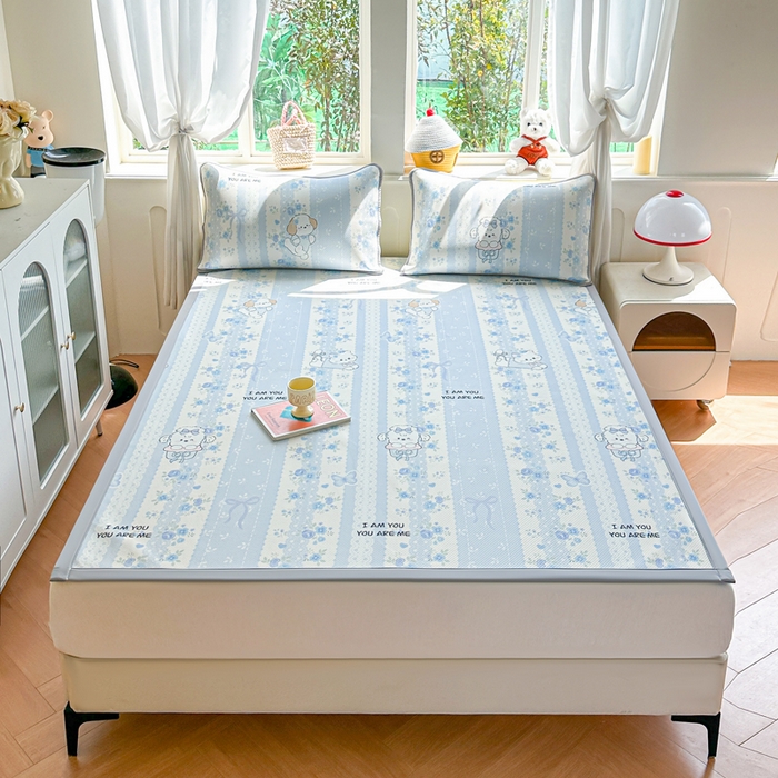 91家纺网 家纺一手货源 找家纺 优品惠 2026春夏新款冰豆豆印花凉席三件套 海盐奶狗