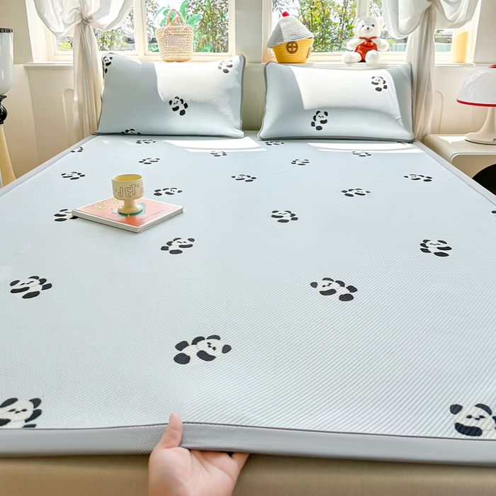 91家纺网 家纺一手货源 找家纺 优品惠 2026春夏新款冰豆豆印花凉席三件套 熊猫