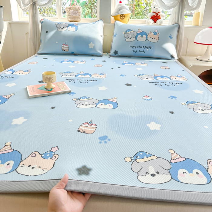 91家纺网 家纺一手货源 找家纺 优品惠 2026春夏新款冰豆豆印花凉席三件套 萌宠家族