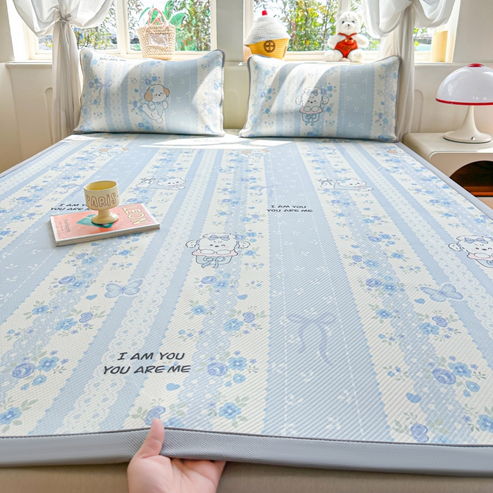 91家纺网 家纺一手货源 找家纺 优品惠 2026春夏新款冰豆豆印花凉席三件套 海盐奶狗