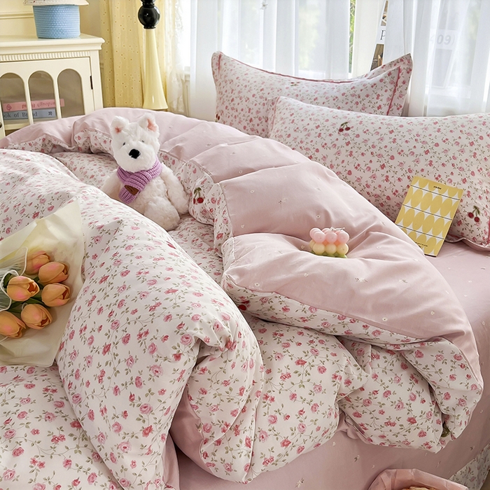 91家纺网 家纺一手货源 找家纺 美织缘家纺 2026直播爆款一字绣吊边床单款纯棉全棉四件套印花百分百（喷气高品质） 艾美-粉