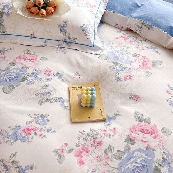 91家纺网 家纺一手货源 找家纺 美织缘家纺 2026直播爆款一字绣吊边床单款纯棉全棉四件套印花百分百（喷气高品质） 依恋花韵-米