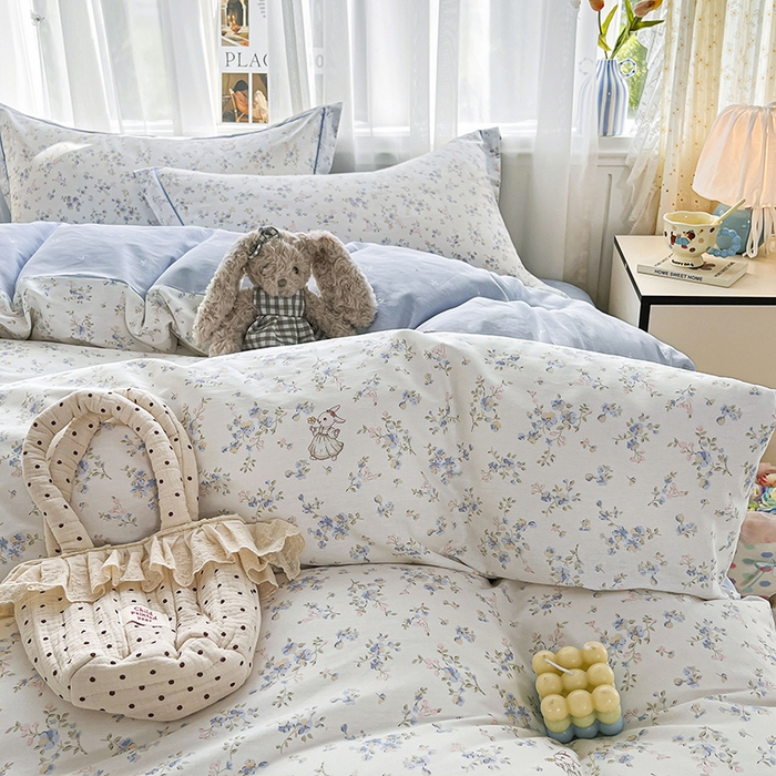 91家纺网 家纺一手货源 找家纺 美织缘家纺 2026直播爆款一字绣吊边床单款纯棉全棉四件套印花百分百（喷气高品质） 浅影-蓝