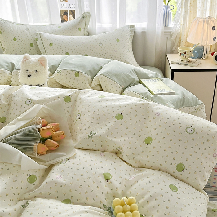91家纺网 家纺一手货源 找家纺 美织缘家纺 2026直播爆款一字绣吊边床单款纯棉全棉四件套印花百分百（喷气高品质） 小苹果-绿