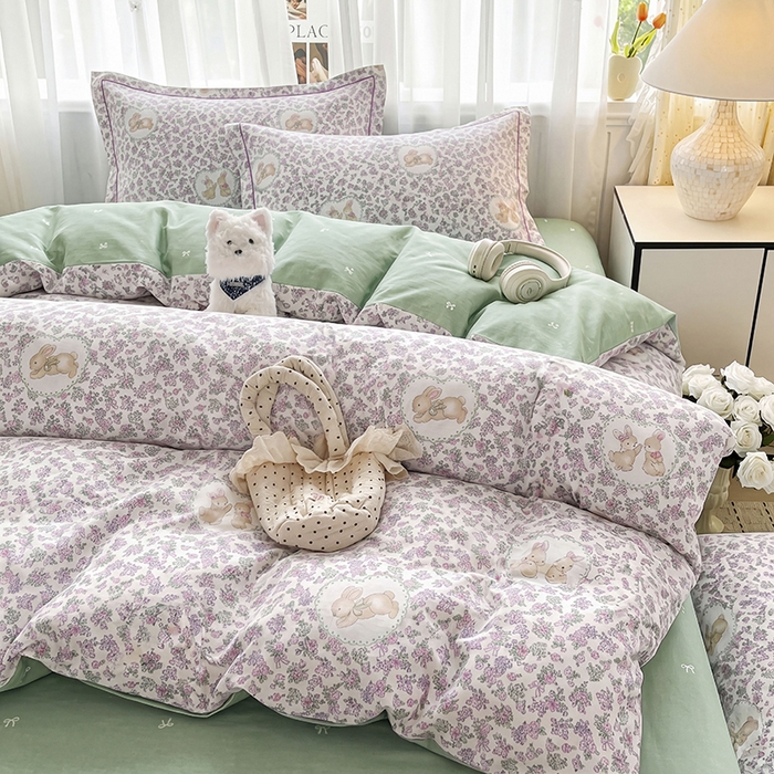 91家纺网 家纺一手货源 找家纺 美织缘家纺 2026直播爆款一字绣吊边床单款纯棉全棉四件套印花百分百（喷气高品质） 粉黛花园-米