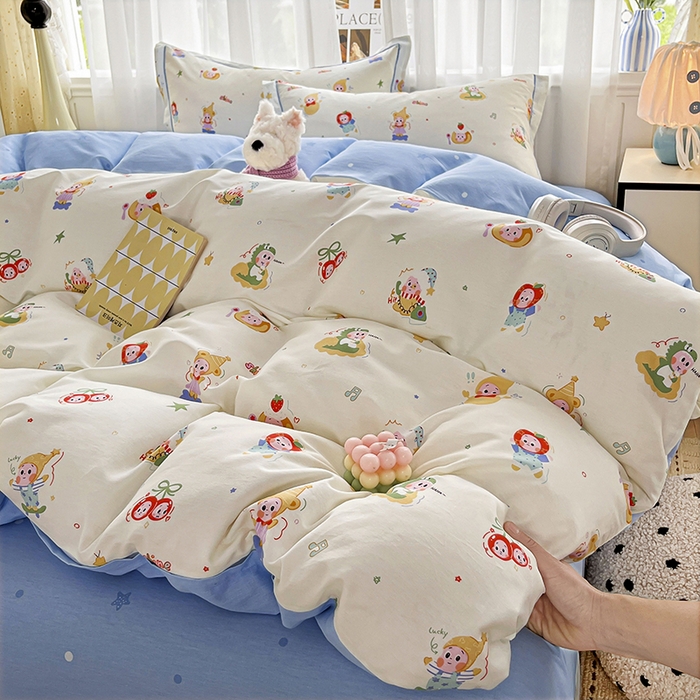 91家纺网 家纺一手货源 找家纺 美织缘家纺 2026直播爆款一字绣吊边床单款纯棉全棉四件套印花百分百（喷气高品质） 甜梦精灵-米