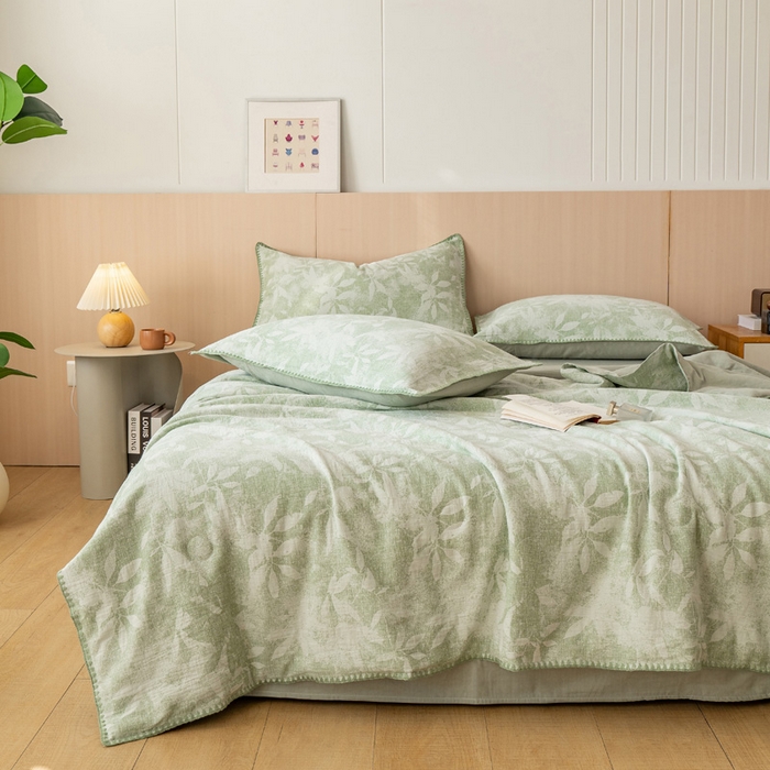 91家纺网 家纺一手货源 找家纺 鸣升家纺 2026春夏新款全棉双层纱大提花夏被夏凉被空调被 香奈花园-绿