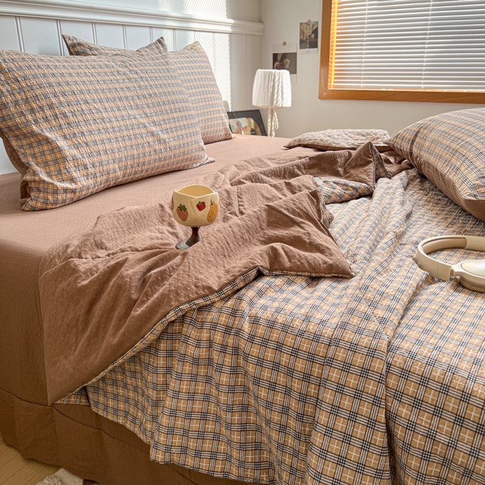 91家纺网 家纺一手货源 找家纺  梵希雅  2026新款泡芙纱夏被四件套简单款 古典格