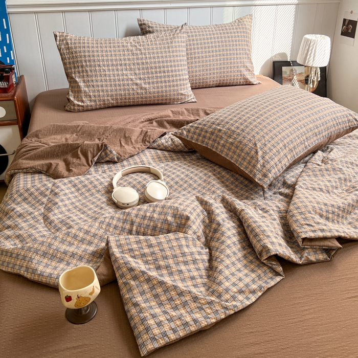 91家纺网 家纺一手货源 找家纺  梵希雅  2026新款泡芙纱夏被四件套简单款 古典格