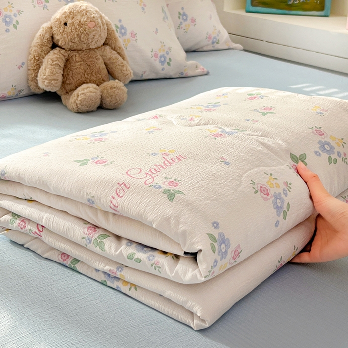 91家纺网 家纺一手货源 找家纺 （总）花伞家居 2026新款皱皱双层纱夏被夏凉被空调被四件套