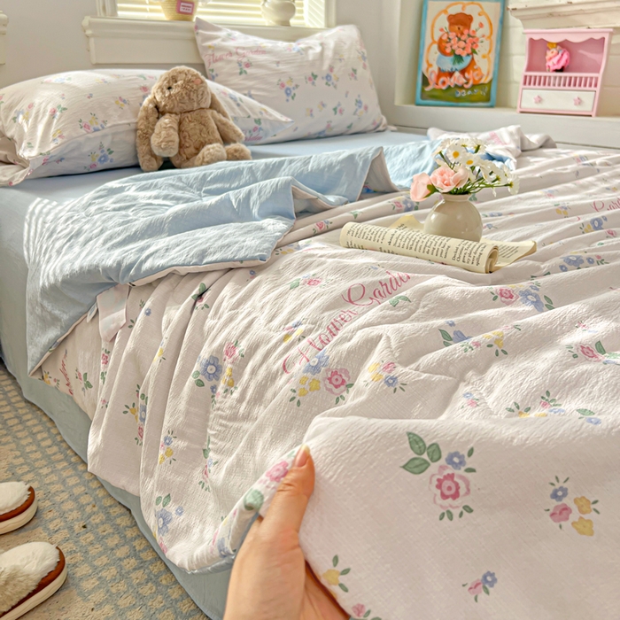 91家纺网 家纺一手货源 找家纺 花伞家居 2026新款皱皱双层纱夏被夏凉被空调被四件套 夏被-锦朵