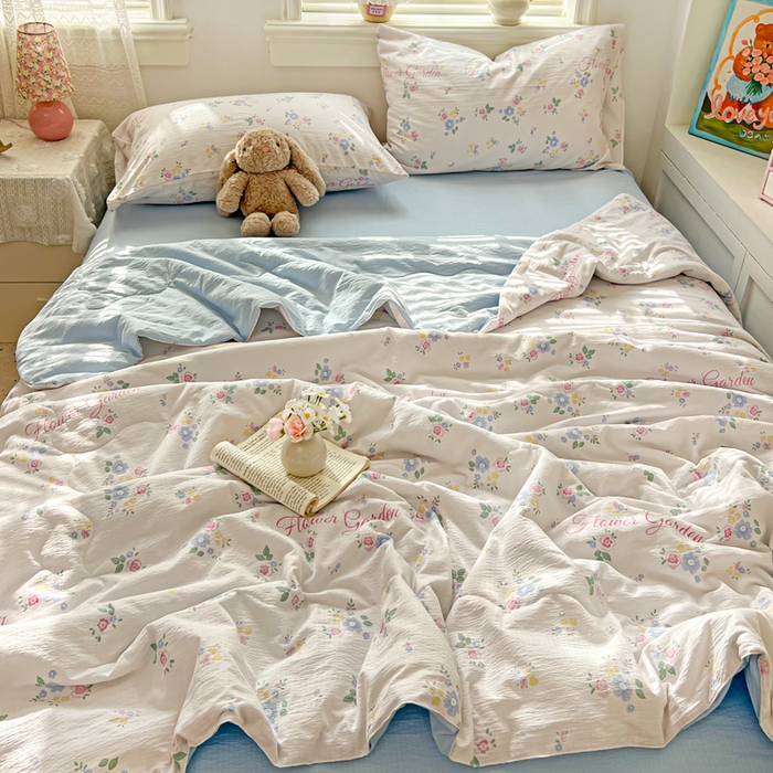 91家纺网 家纺一手货源 找家纺 花伞家居 2026新款皱皱双层纱夏被夏凉被空调被四件套 夏被-锦朵