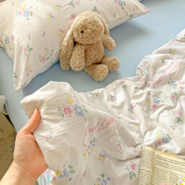 91家纺网 家纺一手货源 找家纺 花伞家居 2026新款皱皱双层纱夏被夏凉被空调被四件套 夏被-锦朵