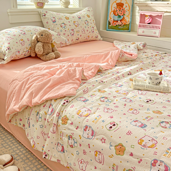 91家纺网 家纺一手货源 找家纺 花伞家居 2026新款皱皱双层纱夏被夏凉被空调被四件套 夏被-快乐小猫