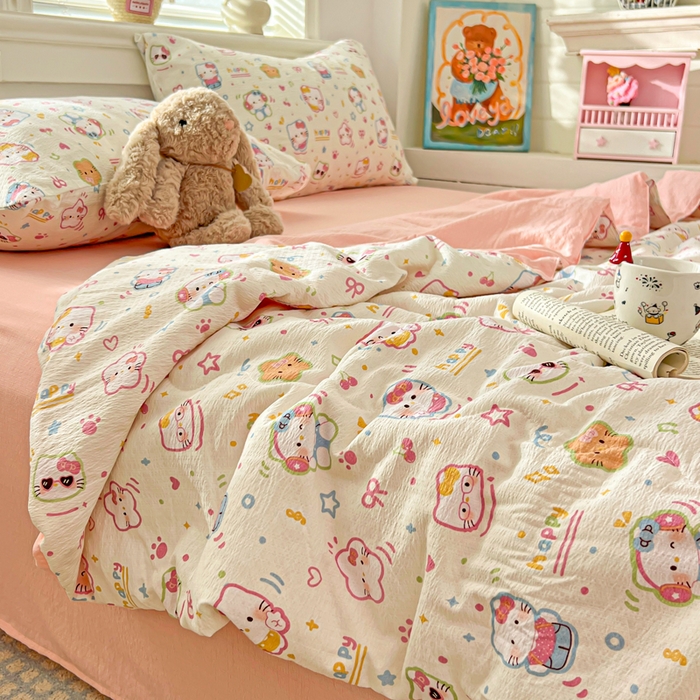 91家纺网 家纺一手货源 找家纺 花伞家居 2026新款皱皱双层纱夏被夏凉被空调被四件套 夏被-快乐小猫