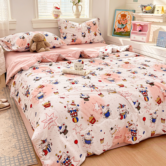 91家纺网 家纺一手货源 找家纺 花伞家居 2026新款皱皱双层纱夏被夏凉被空调被四件套 夏被-马戏团