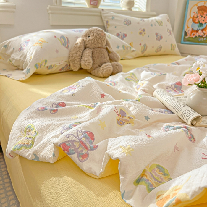 91家纺网 家纺一手货源 找家纺 花伞家居 2026新款皱皱双层纱夏被夏凉被空调被四件套 夏被-童年蝴蝶