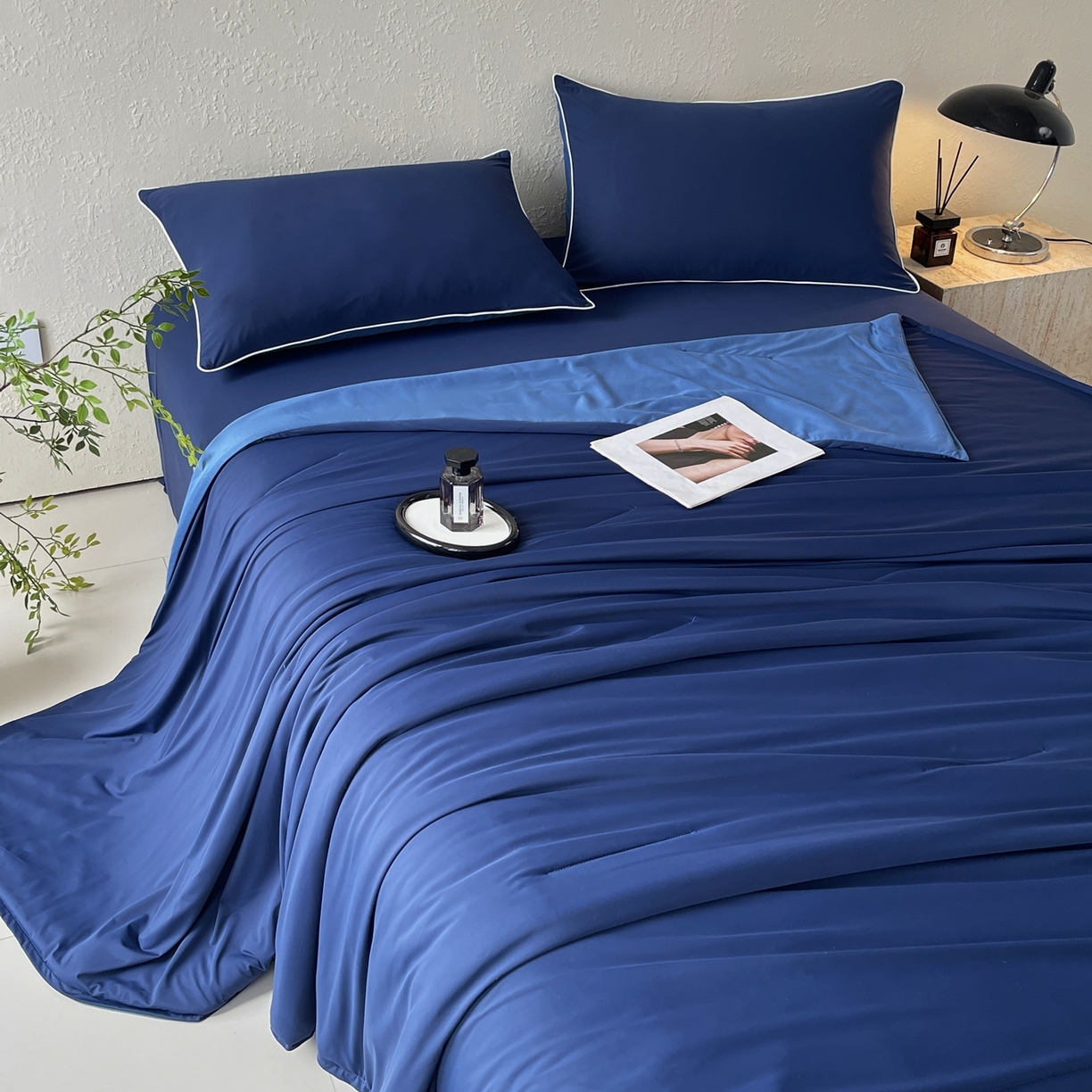 91家纺网 家纺一手货源 找家纺 色鬼布艺高端家居主号 2026新款深睡双面凉感控温被夏被夏凉被空调被现货现发3.0 深睡蓝