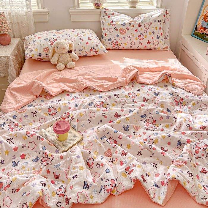 91家纺网 家纺一手货源 找家纺 花伞家居 2026新款皱皱双层纱夏被夏凉被空调被四件套 夏被-追蝴蝶